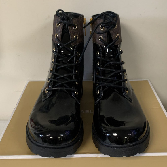 Michael Kors Women's SIZE 9.5 M Alistair Lace-Up Lug Sole Combat Booties… - Picture 2 of 9